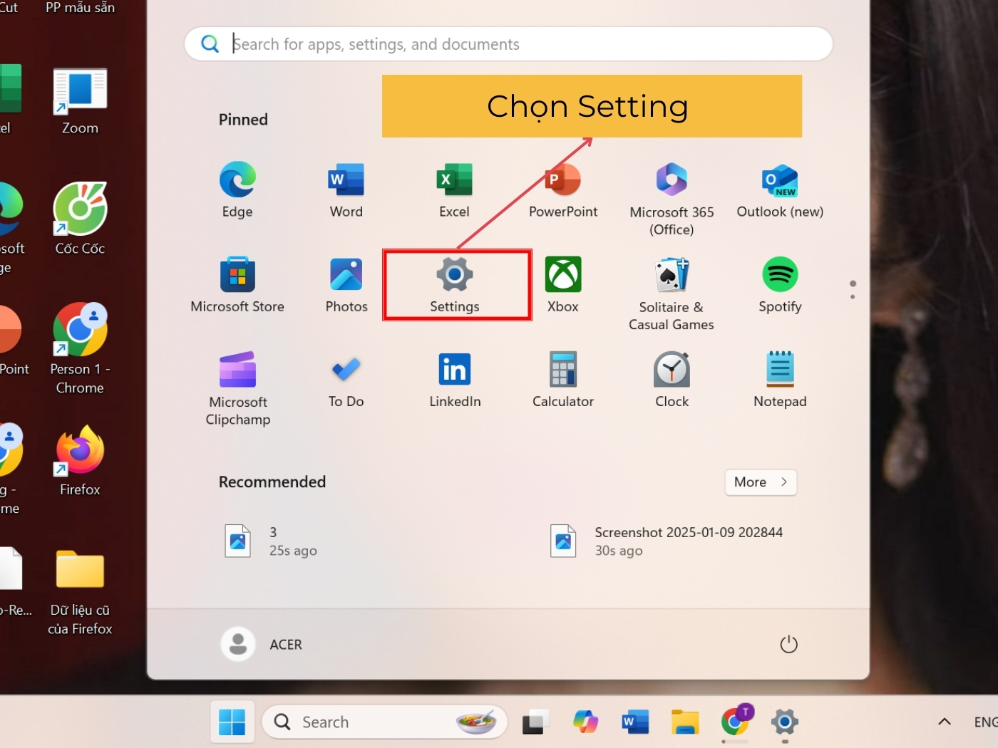 Cách ẩn thanh Taskbar Win 11 qua Setting bước 1