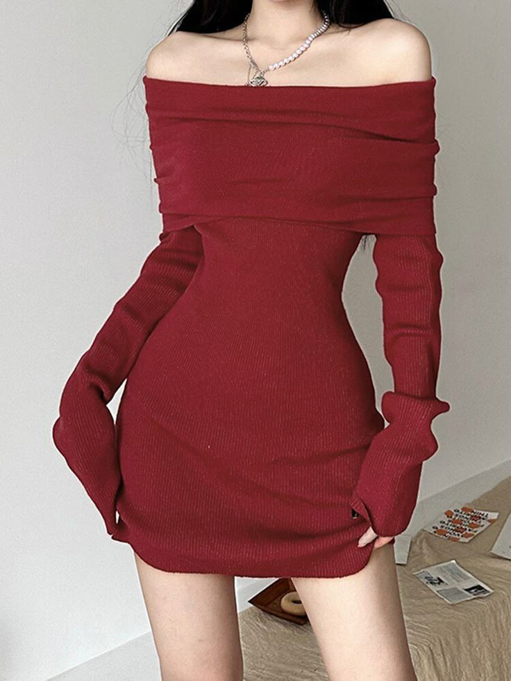 Đầm Bodycon màu đỏ quyến rũ