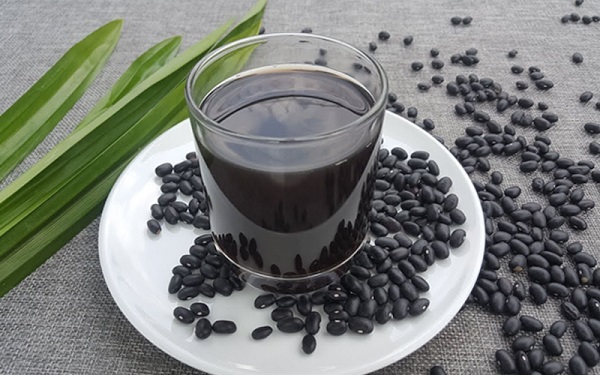 Nước đậu đen rang là món dễ làm và dễ bảo quản